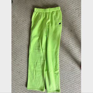 Fabletics Forever Fleece Go-To Wide Leg Sweatpant